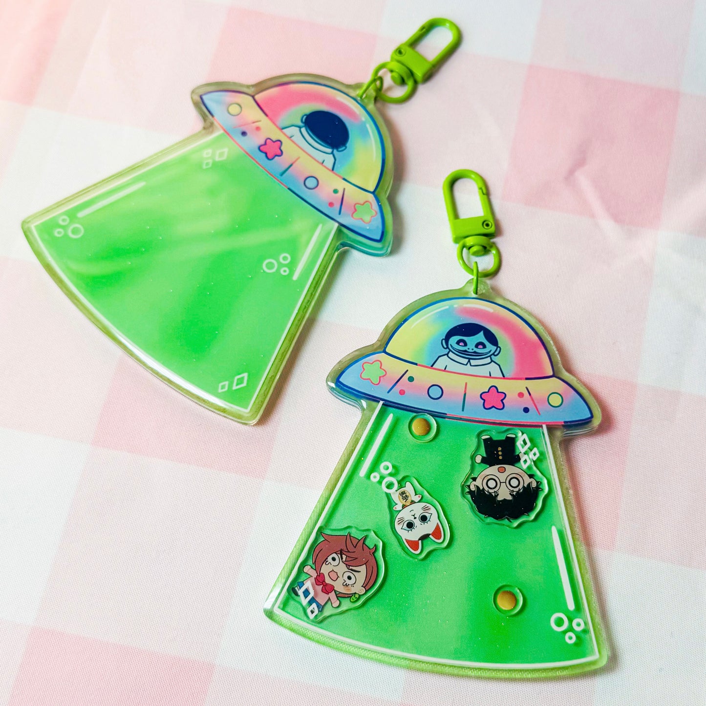 UFO ☆ Shaker Charm